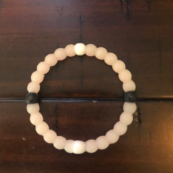 Lokai bracelet 5 pack - Picture 3 of 6